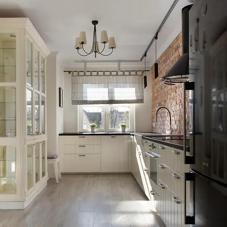 House Apartment *